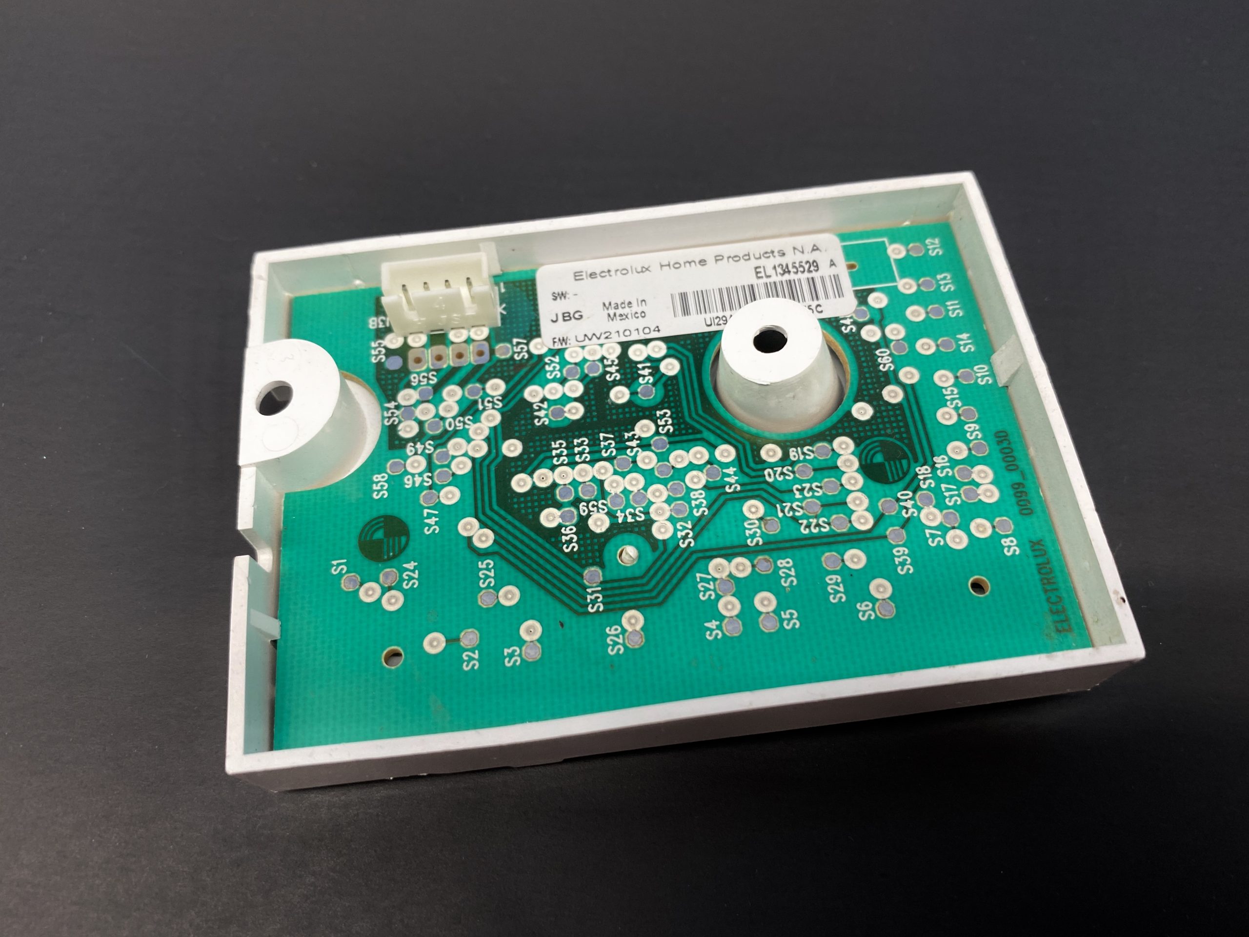 thumbnail image 2 of Frigidaire Washer Main Control Board, Used, Tested, Works Perfect, Model 134618201 2 of 3
